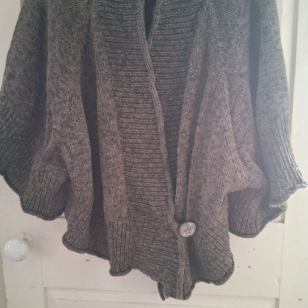 Soft Surroundings Chiang Mai Crossover Wrap Cardigan Sweater Cape Poncho Sz S/M - Picture 4 of 13